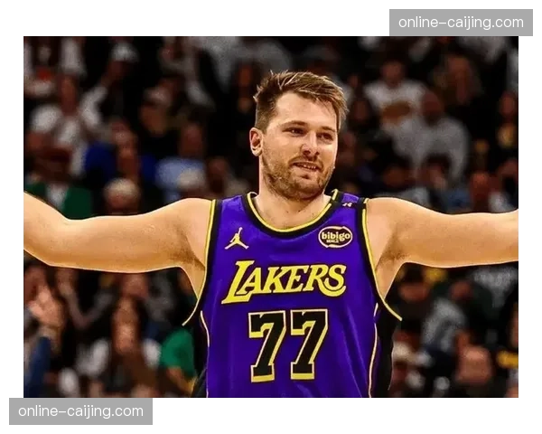 湖人客场不敌马刺,内线真实命中率56%暴露年龄结构失衡 湖人客场不敌马刺,内线真实命中率56%暴露年龄结构失衡